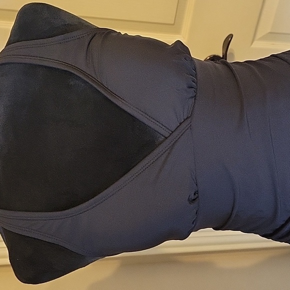 Black one piece bathing suit with ruffle skirt NWT Apt 9 - Picture 4 of 11